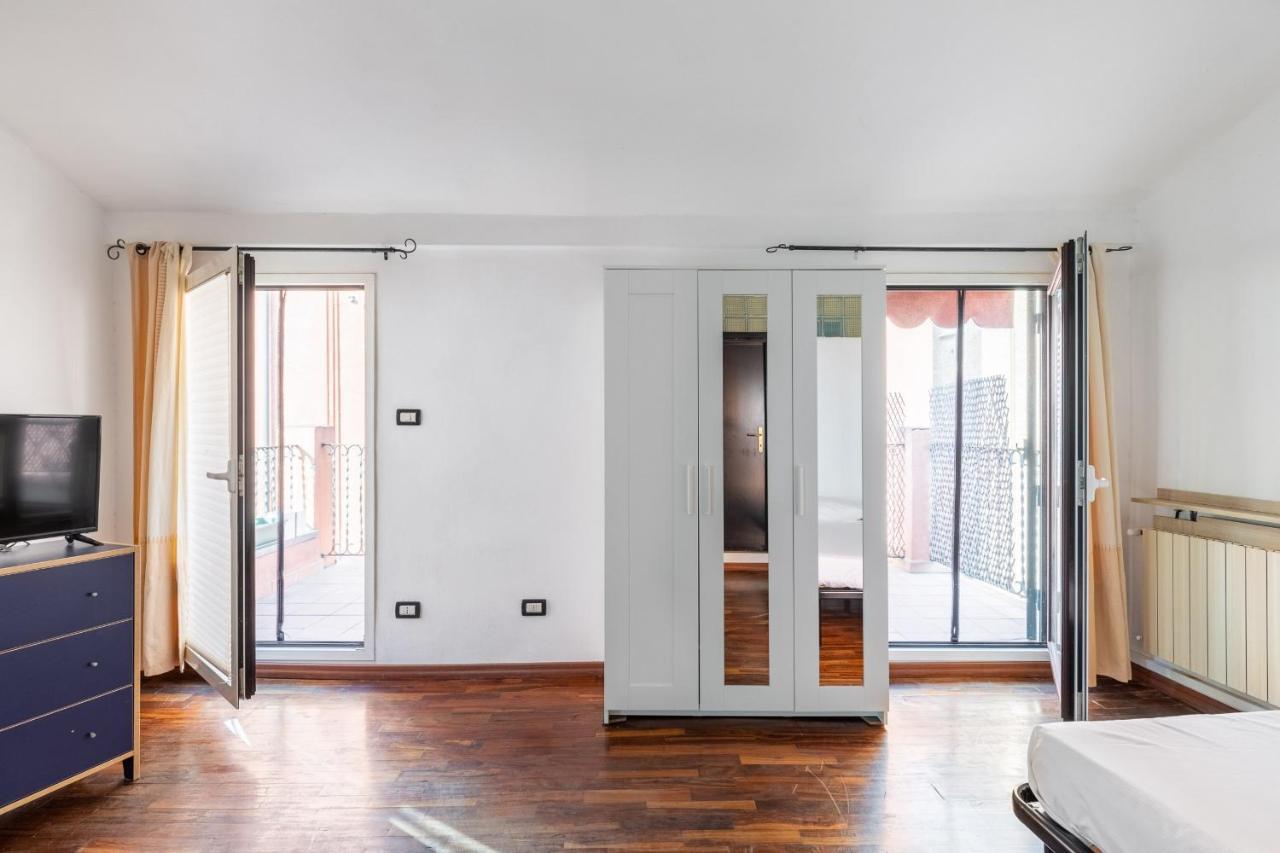 Studio Malcontenti Con Terrazzo By Wonderful Ltaly Bolonha Exterior foto